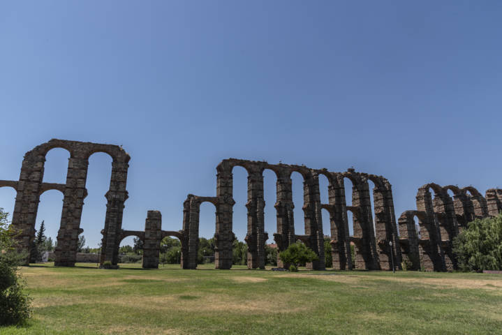 Badajoz - Mérida 050 - Acueducto de Los Milagros.jpg